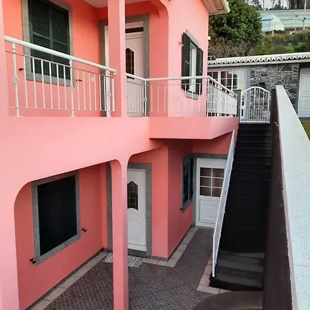 Casa Rosa 3*