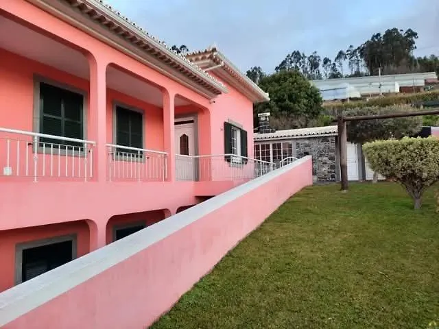 Casa Rosa ポンタ・ド・ソル