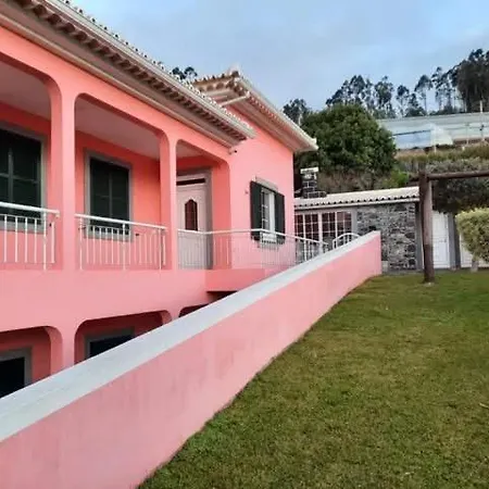 Casa Rosa Ponta do Sol (Madeira)